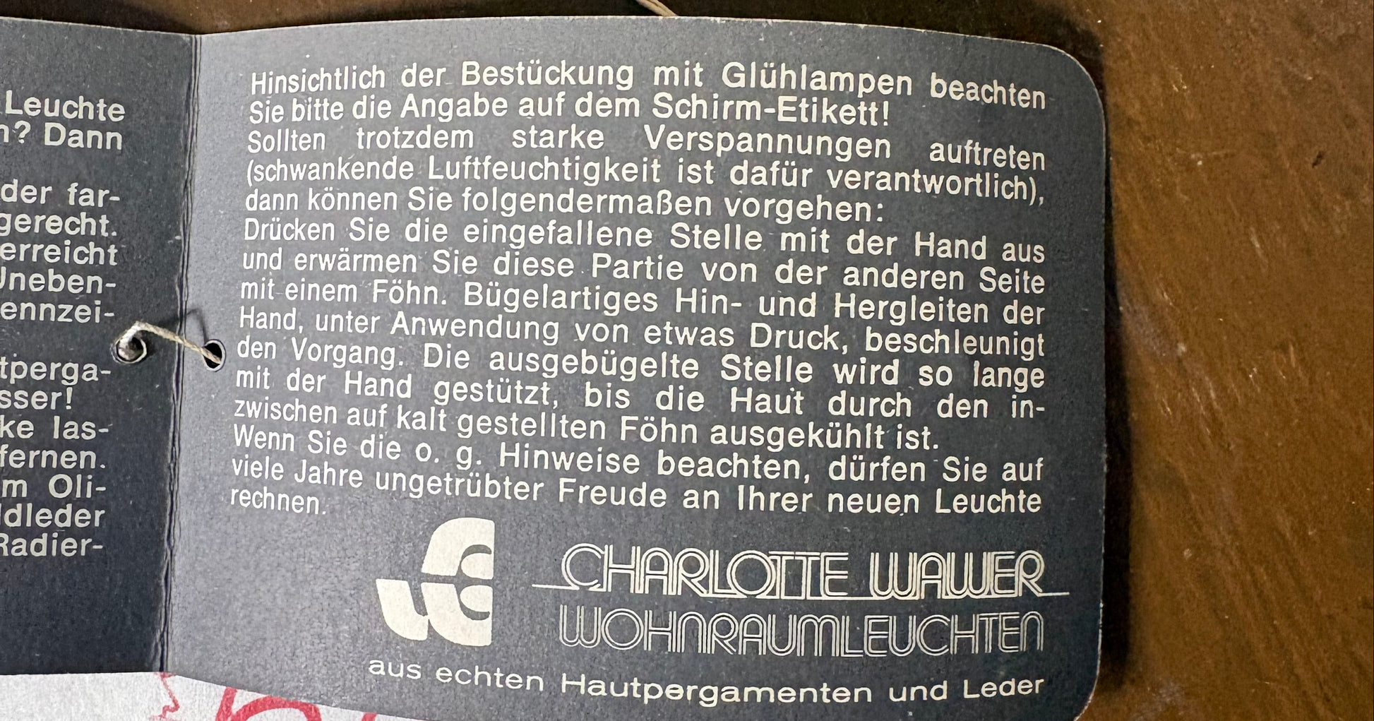 Designer-Lampe aus Pergamentleder von Charlotte Wawer Wohnleuchten - Artikelbild von Fummel & Gedöns Secondhand-Store