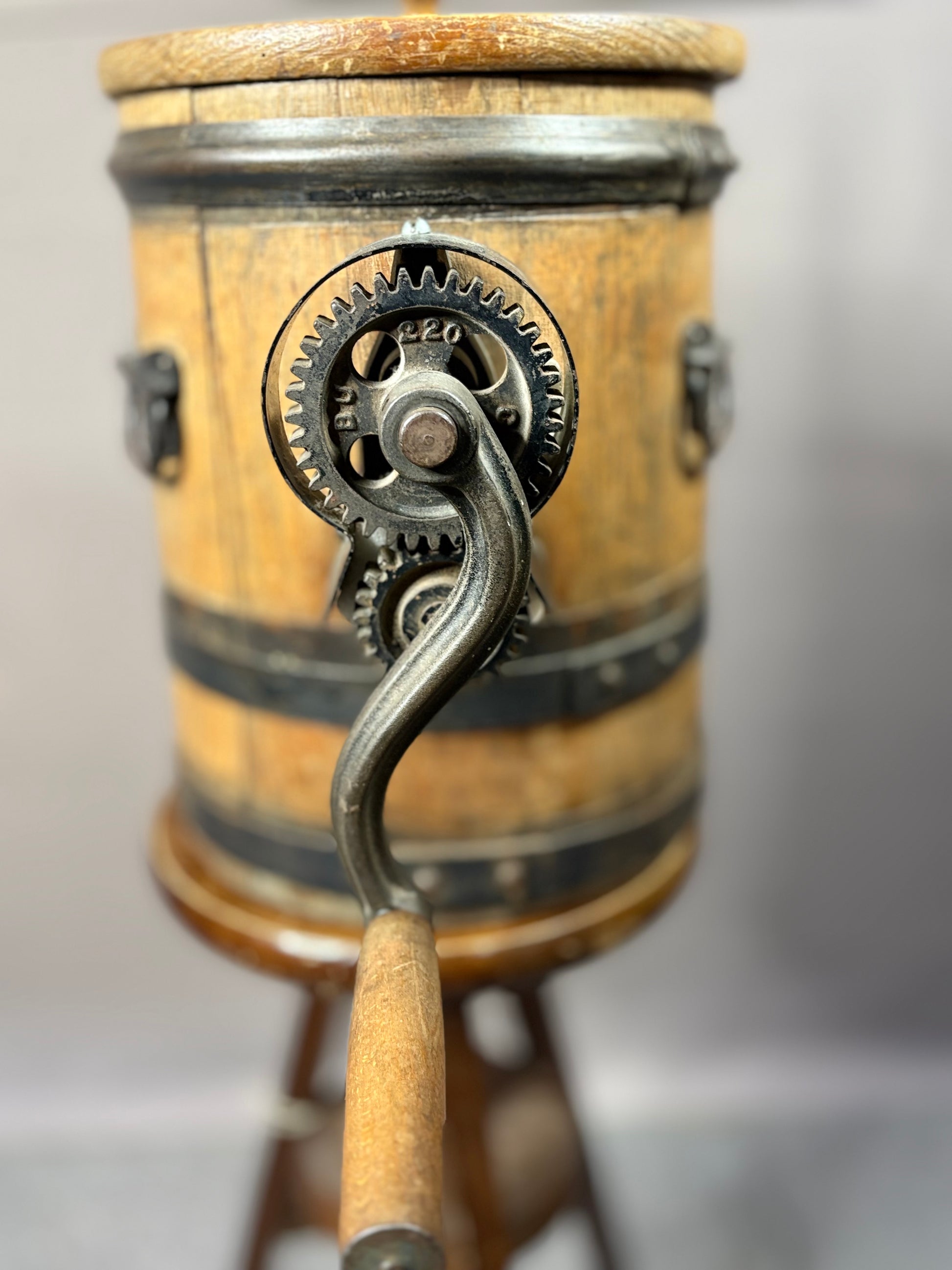 Miele Buttermaschine von 1901 - Artikelbild von Fummel & Gedöns Secondhand-Store