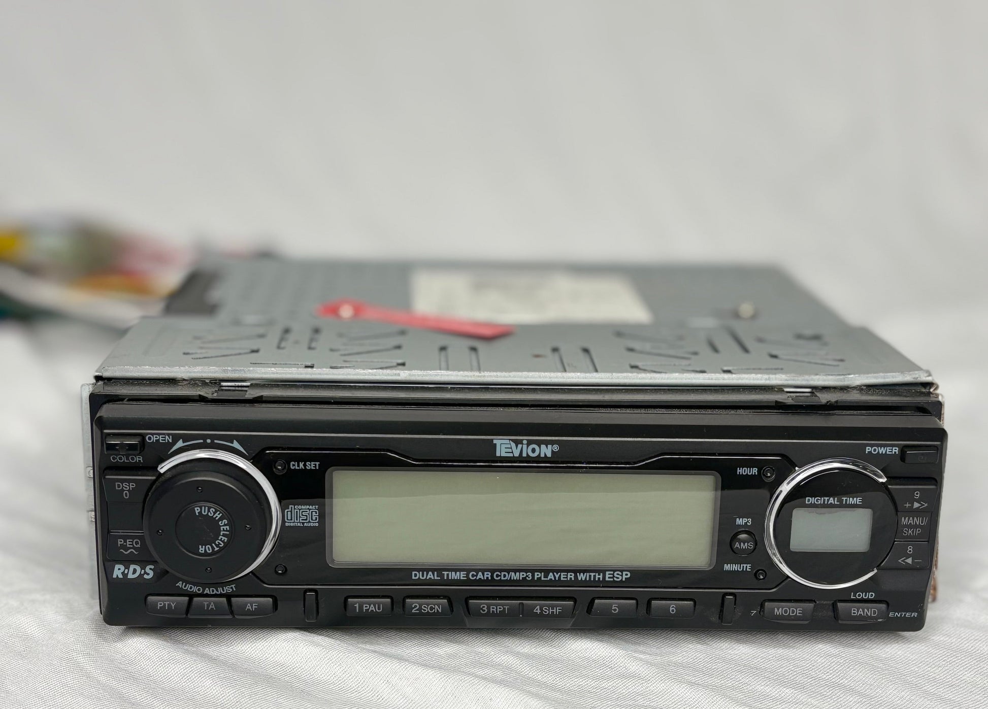 Tevion MD 5949 CD-MP3 Autoradio - Artikelbild von Fummel & Gedöns Secondhand-Store