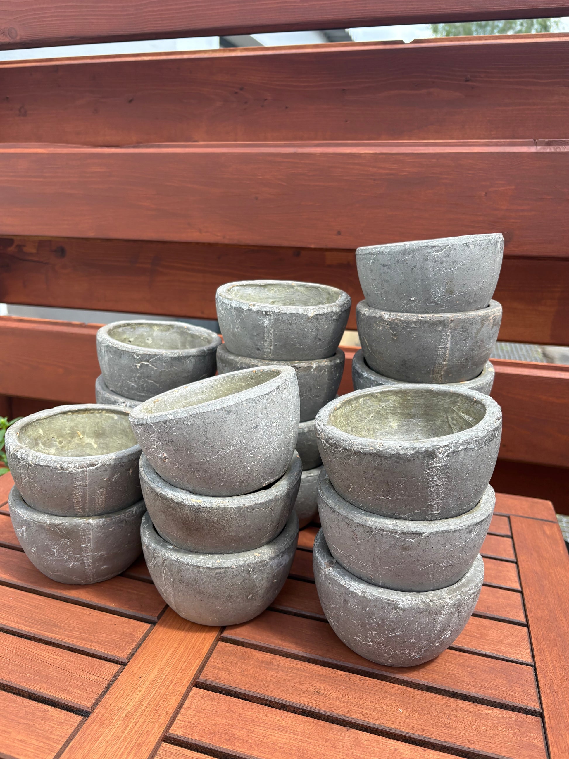 20 x Blumentopf Beton grau - Artikelbild von Fummel & Gedöns Secondhand-Store