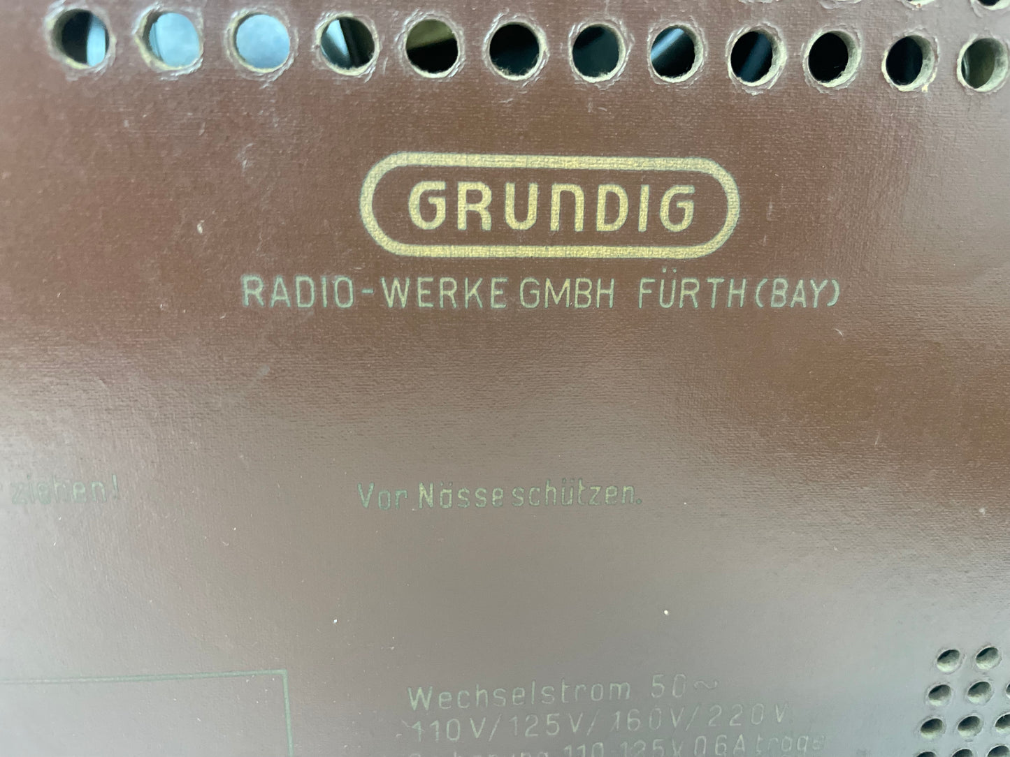 Retro Radio Grundig Type 3043