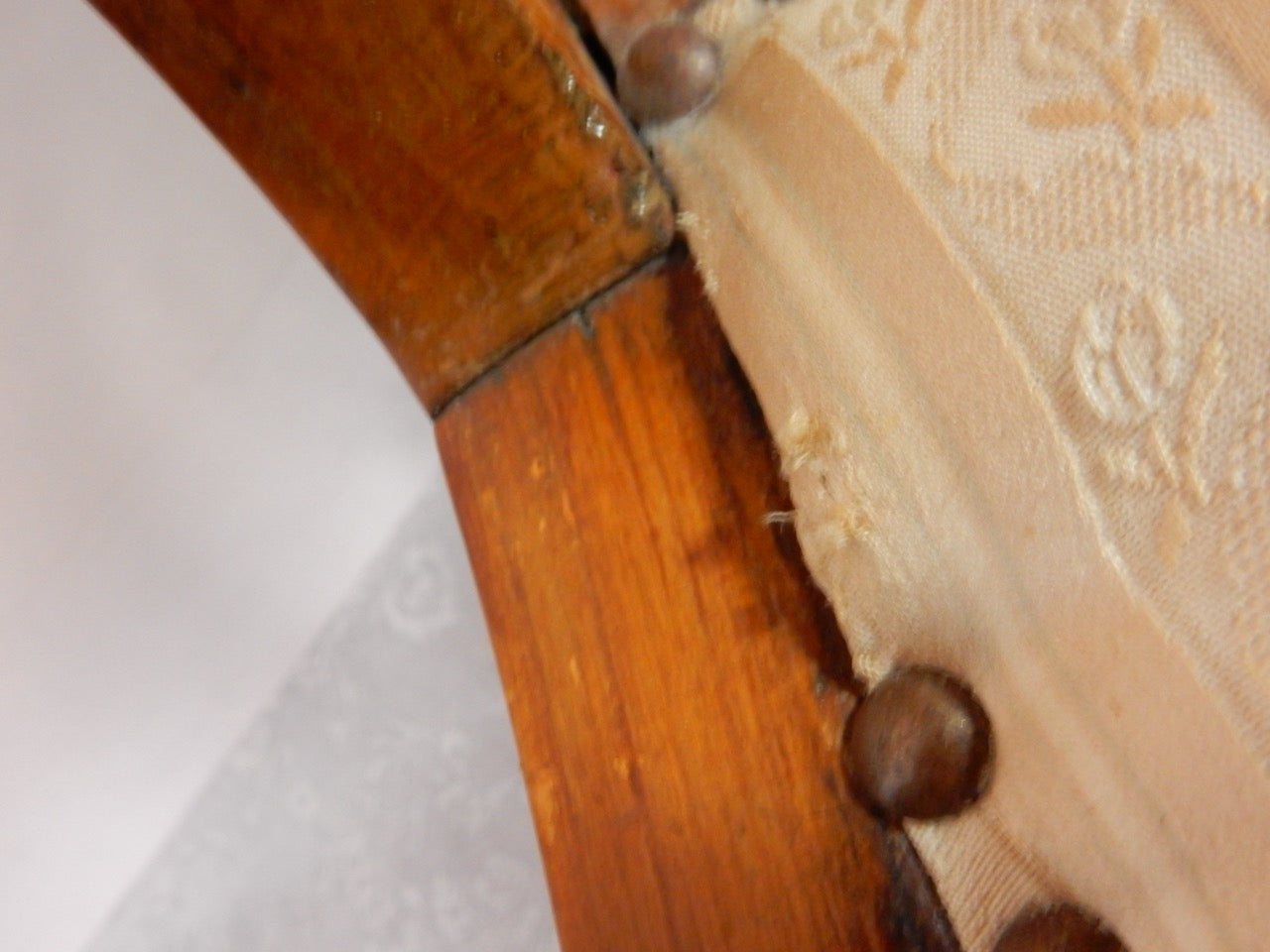 Biedermeier Armlehnstuhl - Kirschholz - Artikelbild von Fummel & Gedöns Secondhand-Store