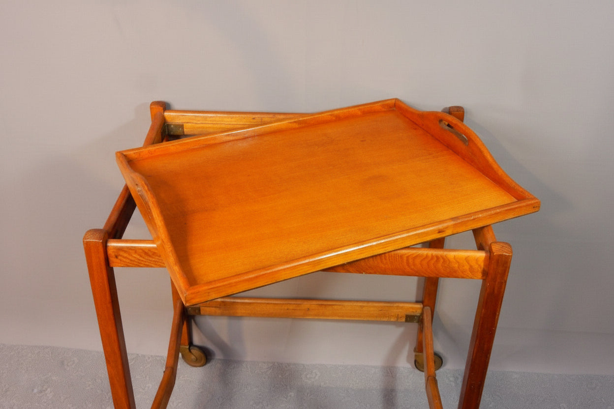 Klappbarer Mid-Century Servierwagen - Danish Design - Teak gebeizt - Artikelbild von Fummel & Gedöns Secondhand-Store