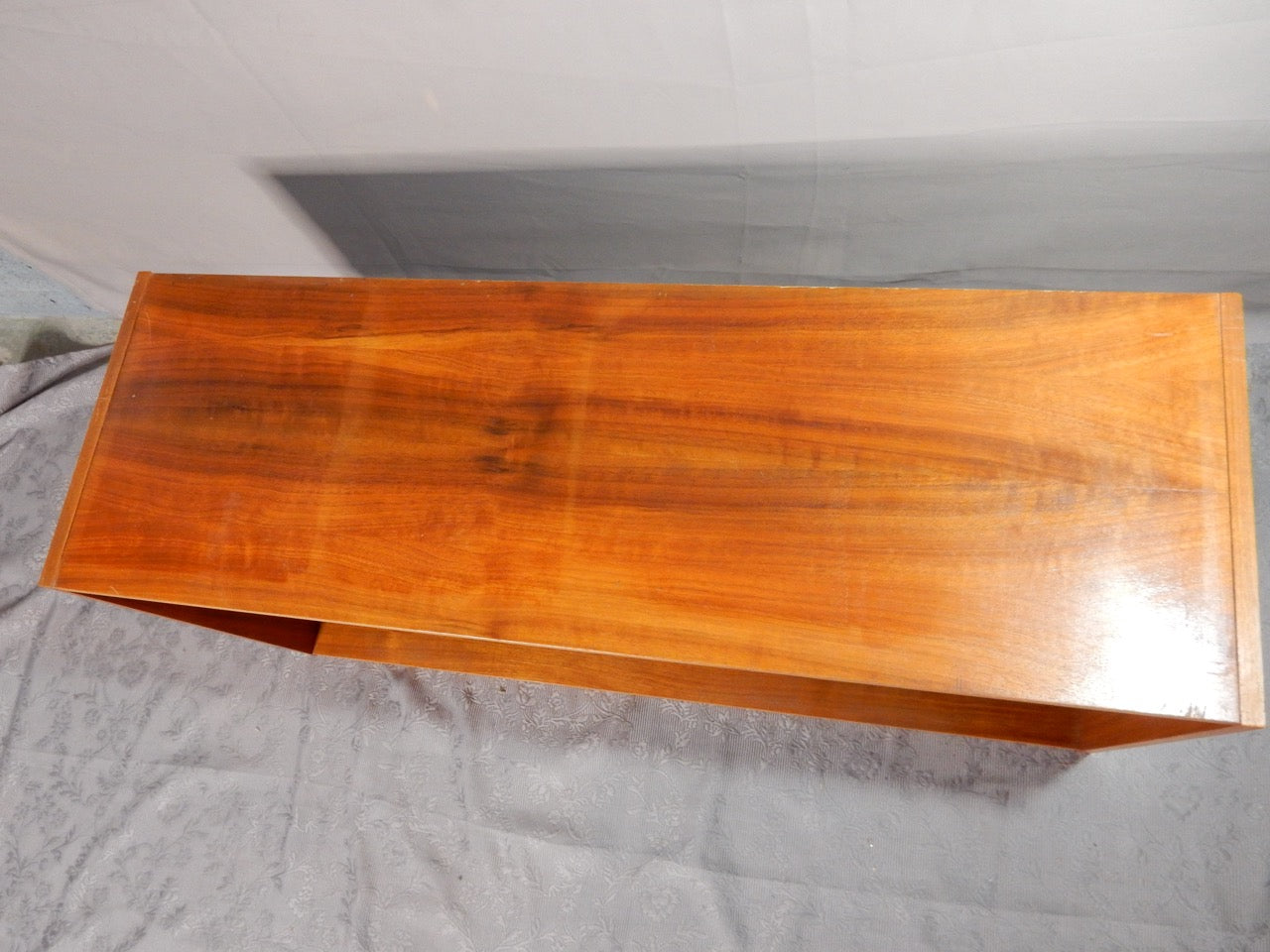 Offenes Mid-Century Aufsatzregal aus Holz – Friedrich Landwehr - Artikelbild von Fummel & Gedöns Secondhand-Store