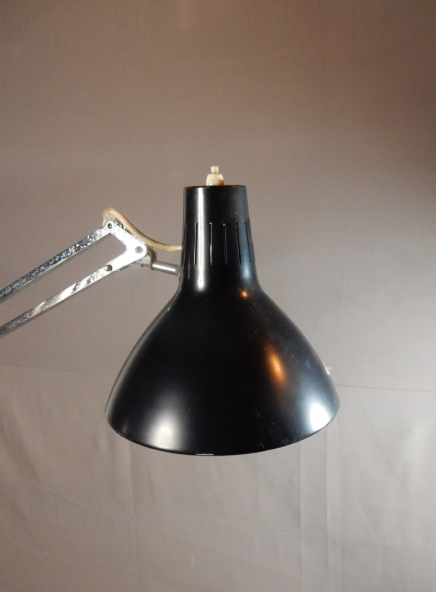 Schwedische Gelenkarm-Tischlampe im Modernist-Stil
