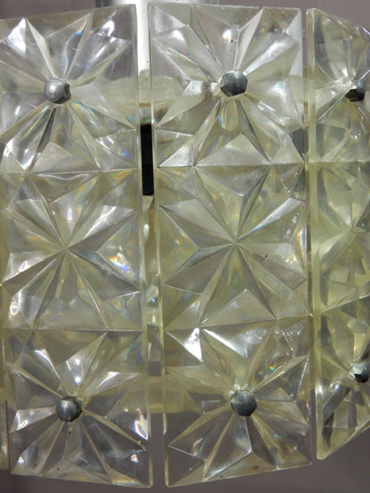 Space-Age Pendelleuchte