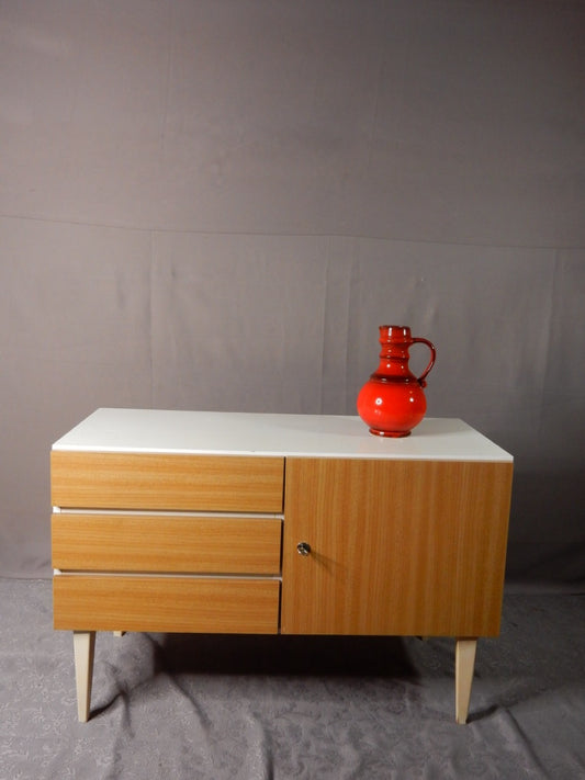 Mid-Century Kommode im skandinavischen Stil