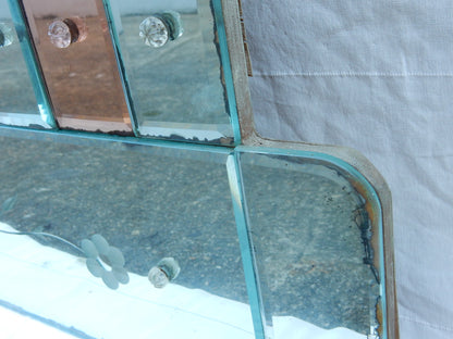 Art-Déco Wandspiegel – Detail der Spiegelkante und Patina