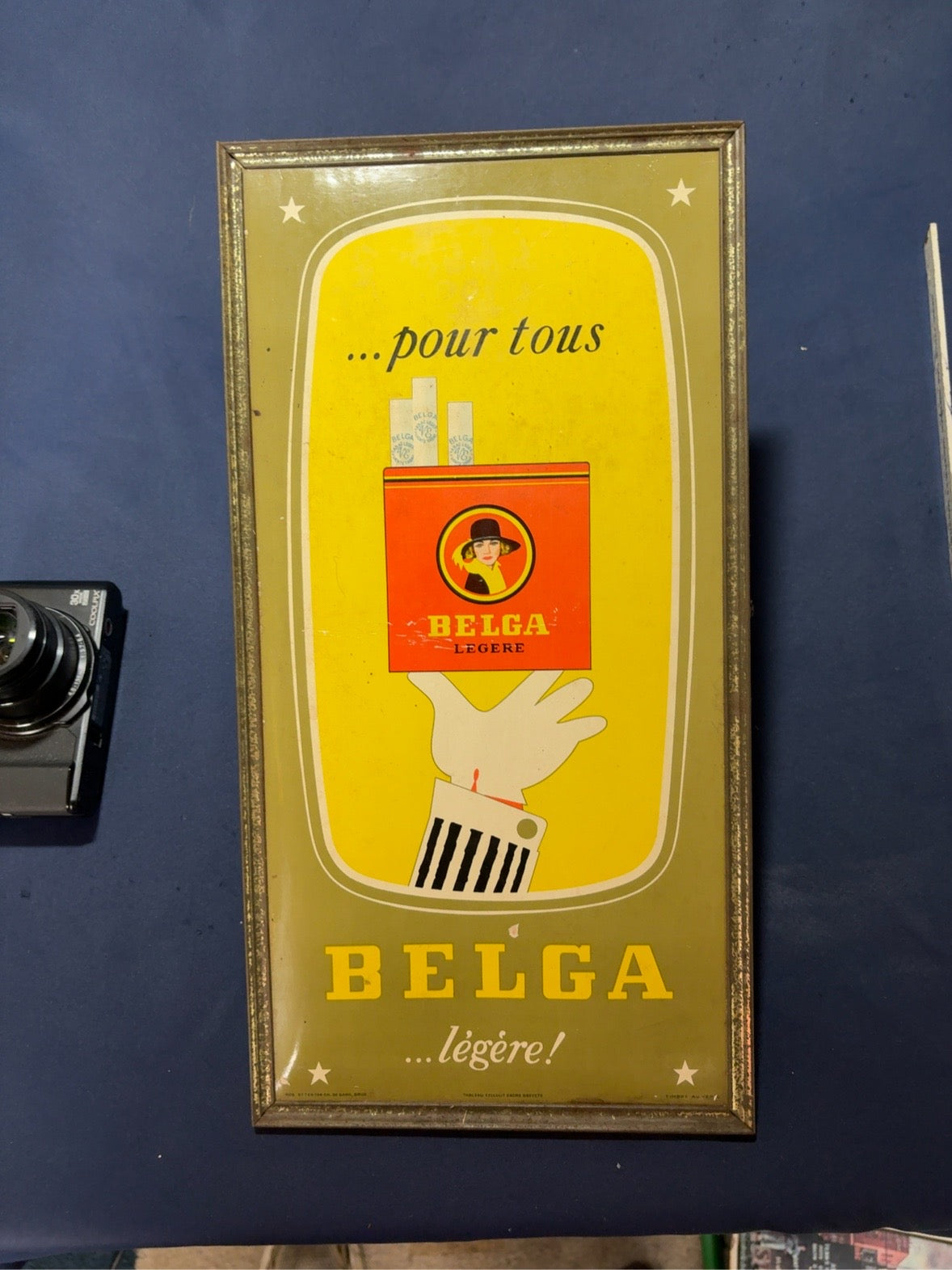Vintage BELGA Légère Werbeschild – belgische Zigarettenreklame – 30 × 20 cm - Artikelbild von Fummel & Gedöns Secondhand-Store
