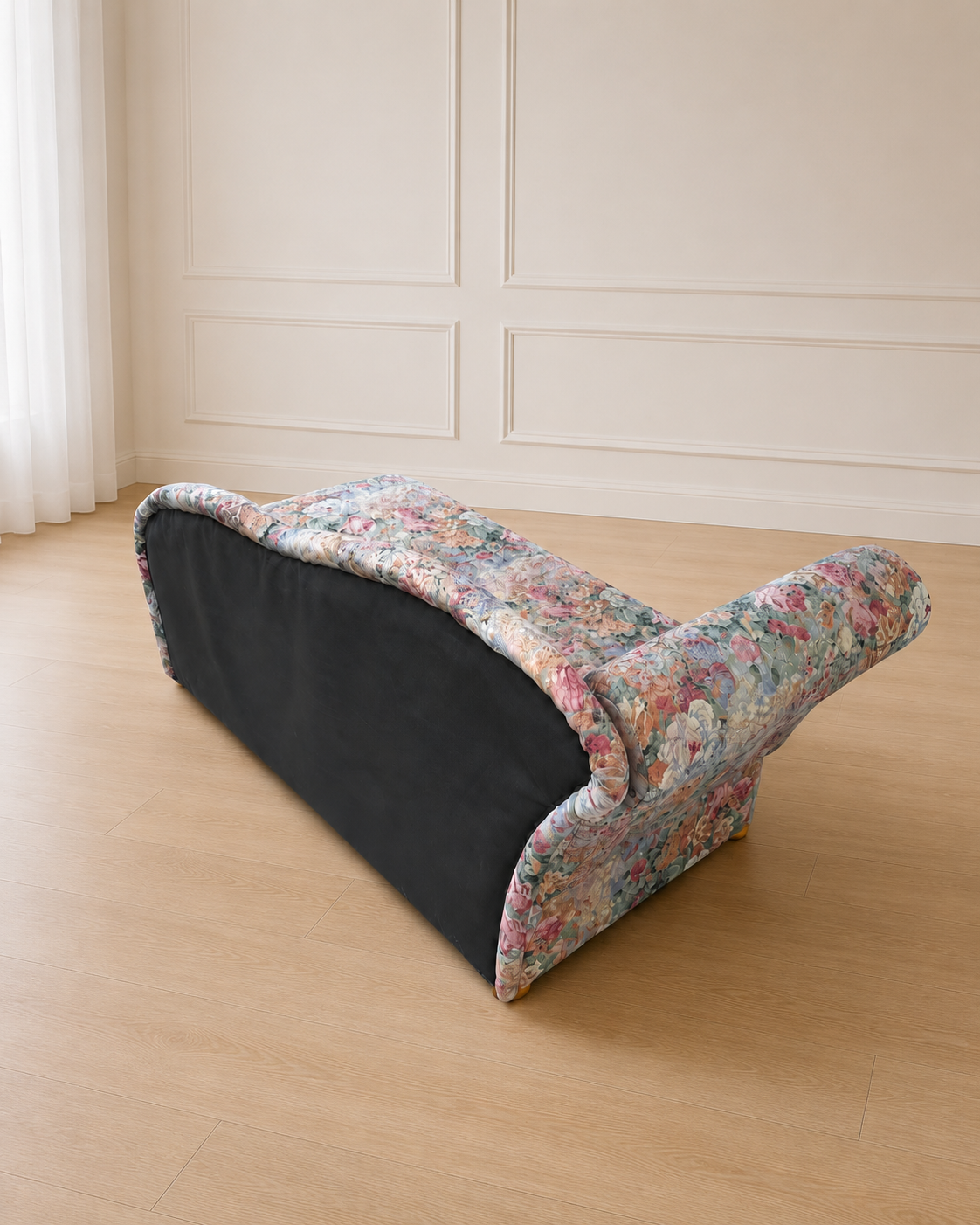 Vintage Chaiselongue mit Bettkasten – floraler Bezug - Artikelbild von Fummel & Gedöns Secondhand-Store