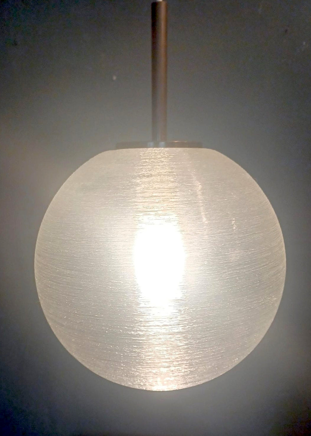 Space-Age Kugel-Pendelleuchte von Doria - Eisglas - Artikelbild von Fummel & Gedöns Secondhand-Store