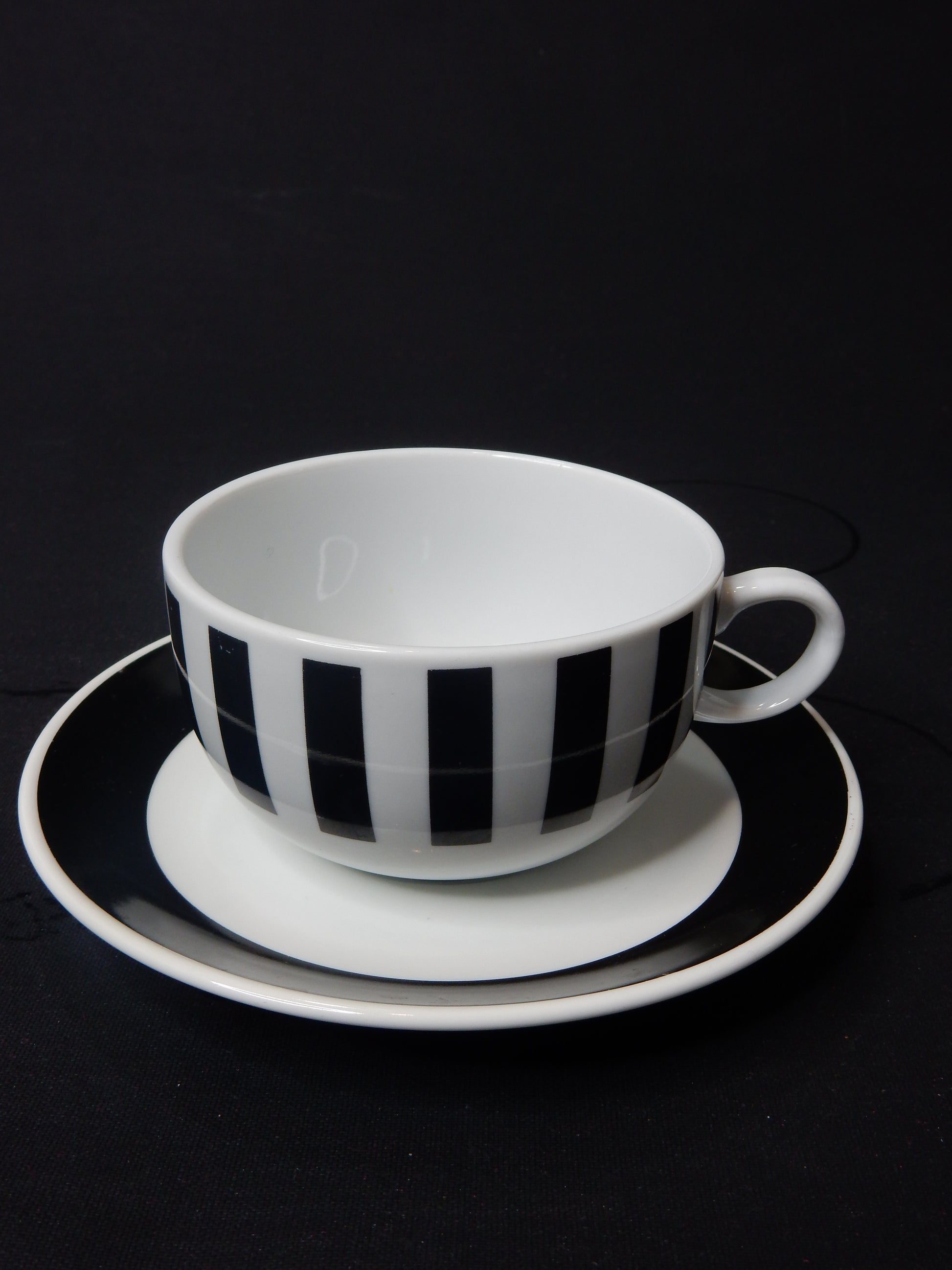 Eduscho &quot;Espresso Grande&quot; Service - 3 Tassen / 3 Untertassen (Set) - Artikelbild von Fummel & Gedöns Secondhand-Store