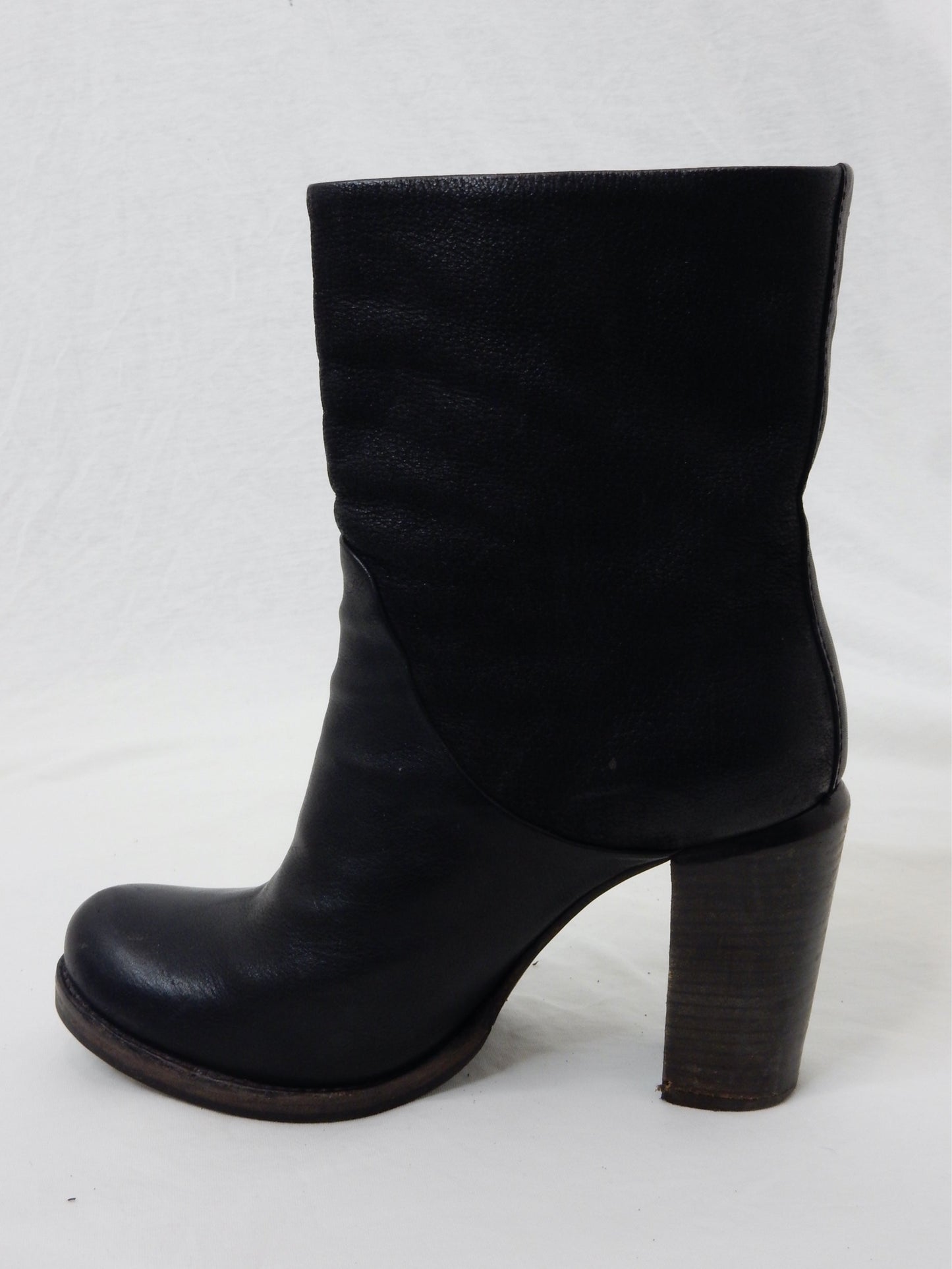 Schwarze Stiefeletten von Catarina Martins