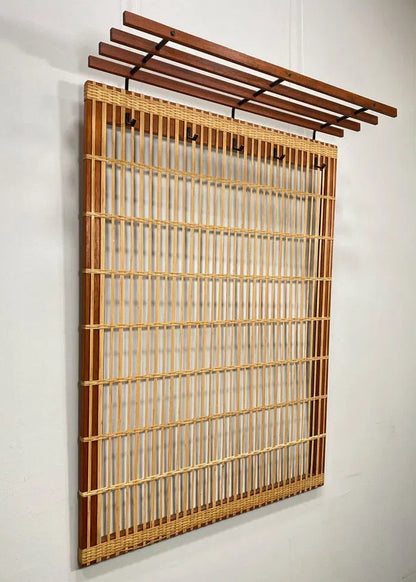 Dänische Wandgarderobe im Mid-Century-Stil - Teakholz