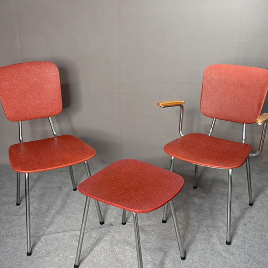 Mid-Century Sitzgruppe in Rot mit Chromgestell