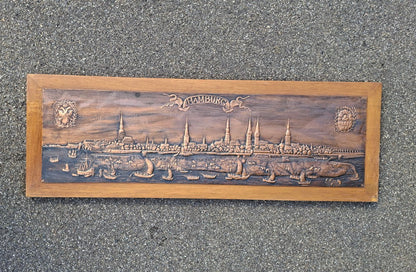 Großes Vintage Kupferrelief Hamburg auf Holzplatte, Gesamtansicht