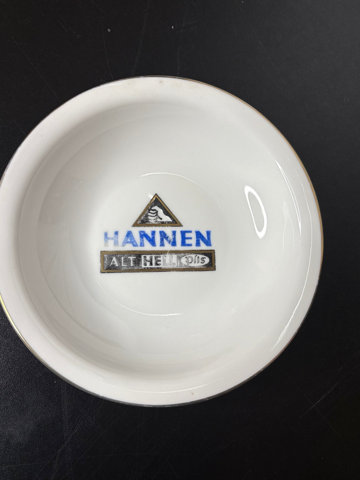 Hannen Alt Hell Pils Rosenthal Porzellan Aschenbecher, Draufsicht