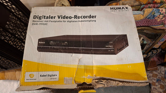 Originalkarton des HUMAX DVR-9900C Kabelreceivers mit Festplattenrekorder