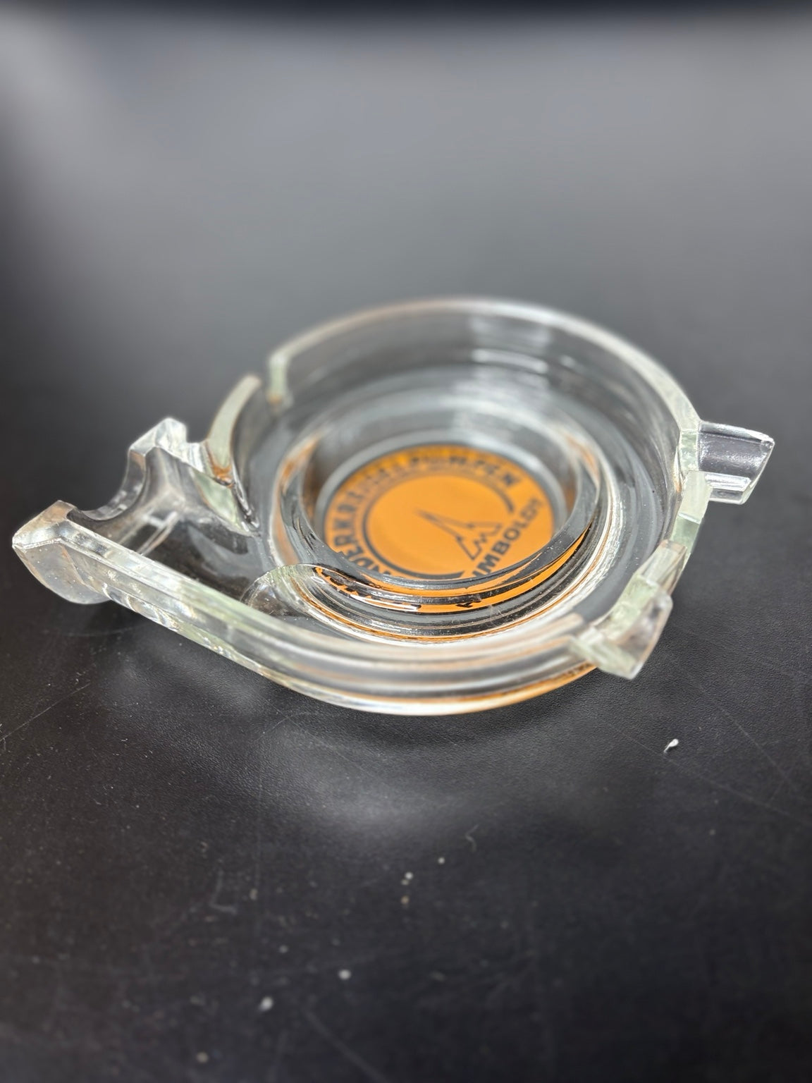 Humboldt Sonderkreiselpumpen Glasaschenbecher Seitenansicht