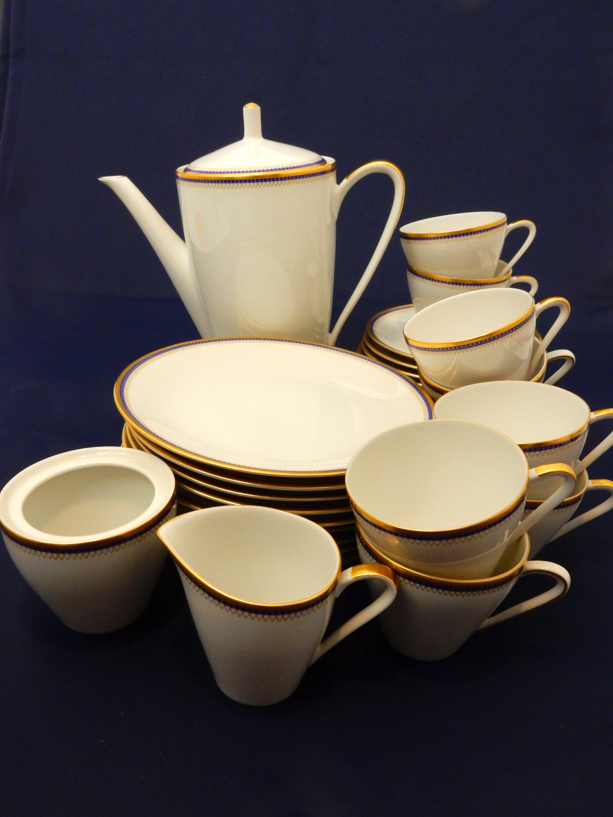 Hutschenreuther Arzberg Bavaria Dekor 2538 Kaffeeservice (21-teilig) – Fummel & Gedöns Secondhand-Store