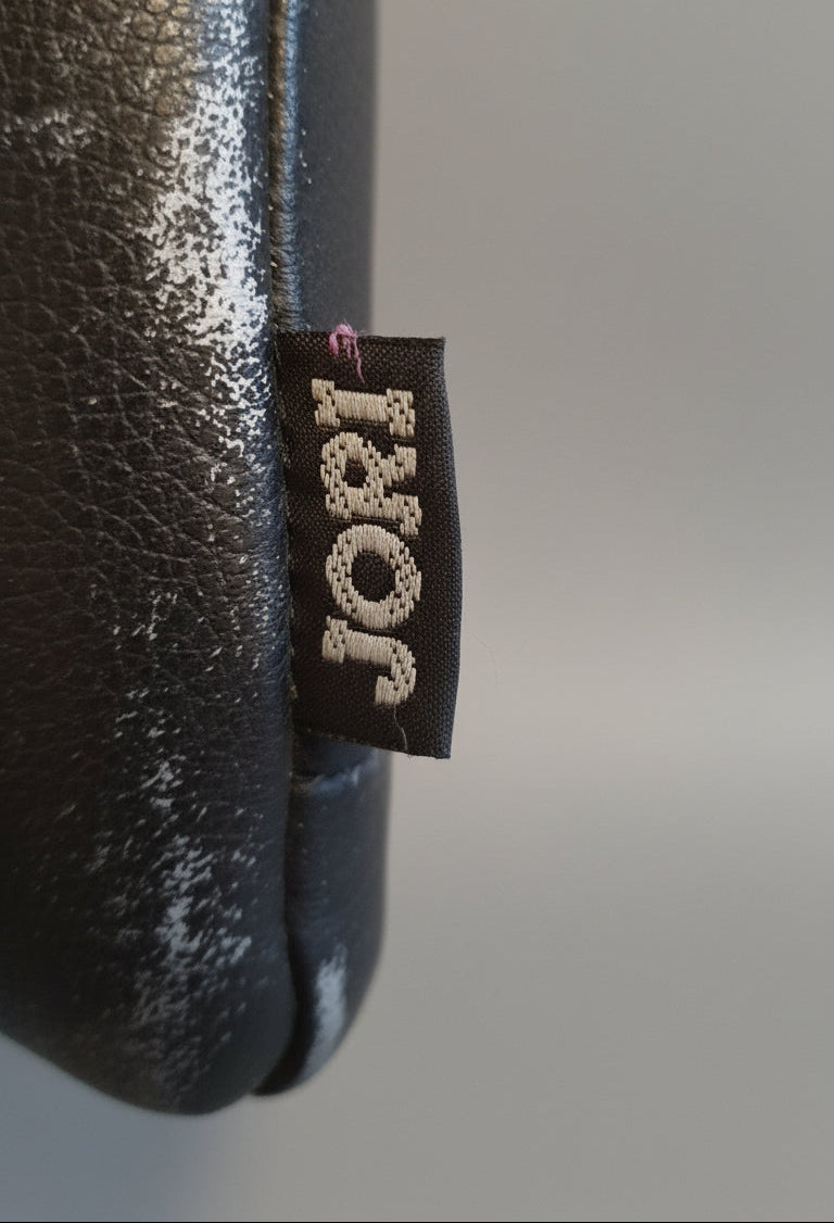 JORI Yoga Relaxsessel Leder Schwarz – Mono-Move - Artikelbild von Fummel & Gedöns Secondhand-Store