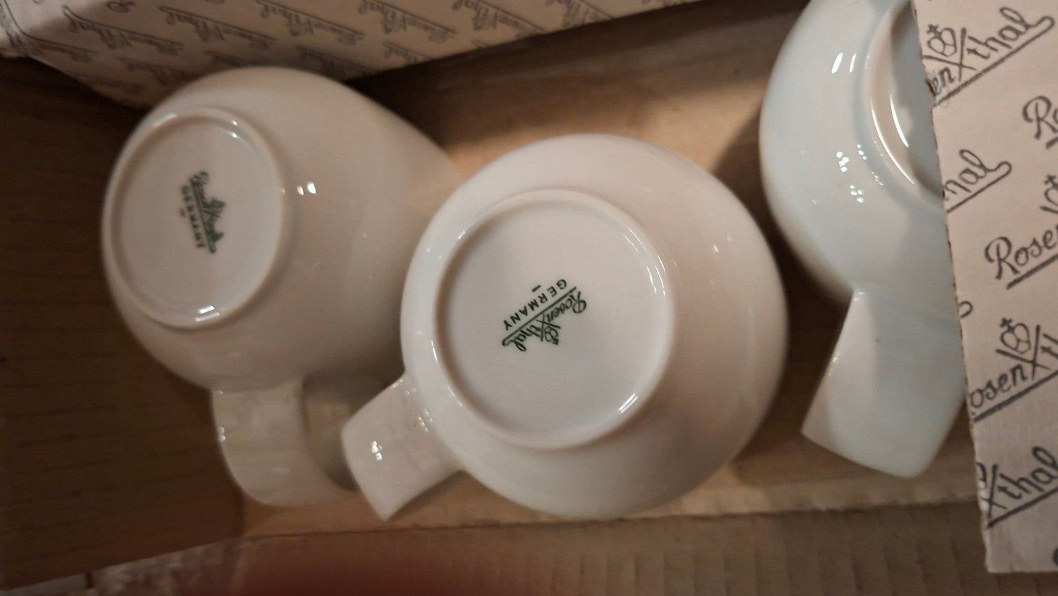 8 Rosenthal Suomi White Tee-Obertassen – Timo Sarpaneva – OVP - 800001 / Weiß - Artikelbild von Fummel & Gedöns Secondhand-Store