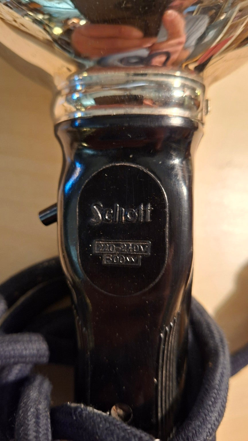 Schott Haartrockner 1950er Jahre – Chrom &amp; Bakelit – 500 W - Artikelbild von Fummel & Gedöns Secondhand-Store
