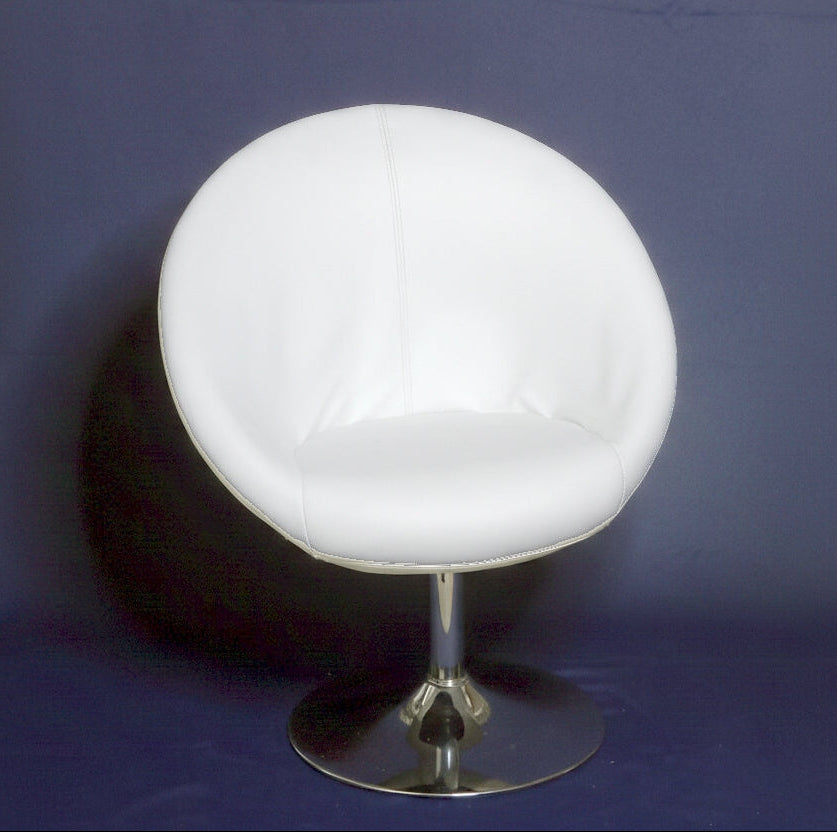 Weißer Loungesessel – Napalon-Leder, verchromt, höhenverstellbar - Artikelbild von Fummel & Gedöns Secondhand-Store