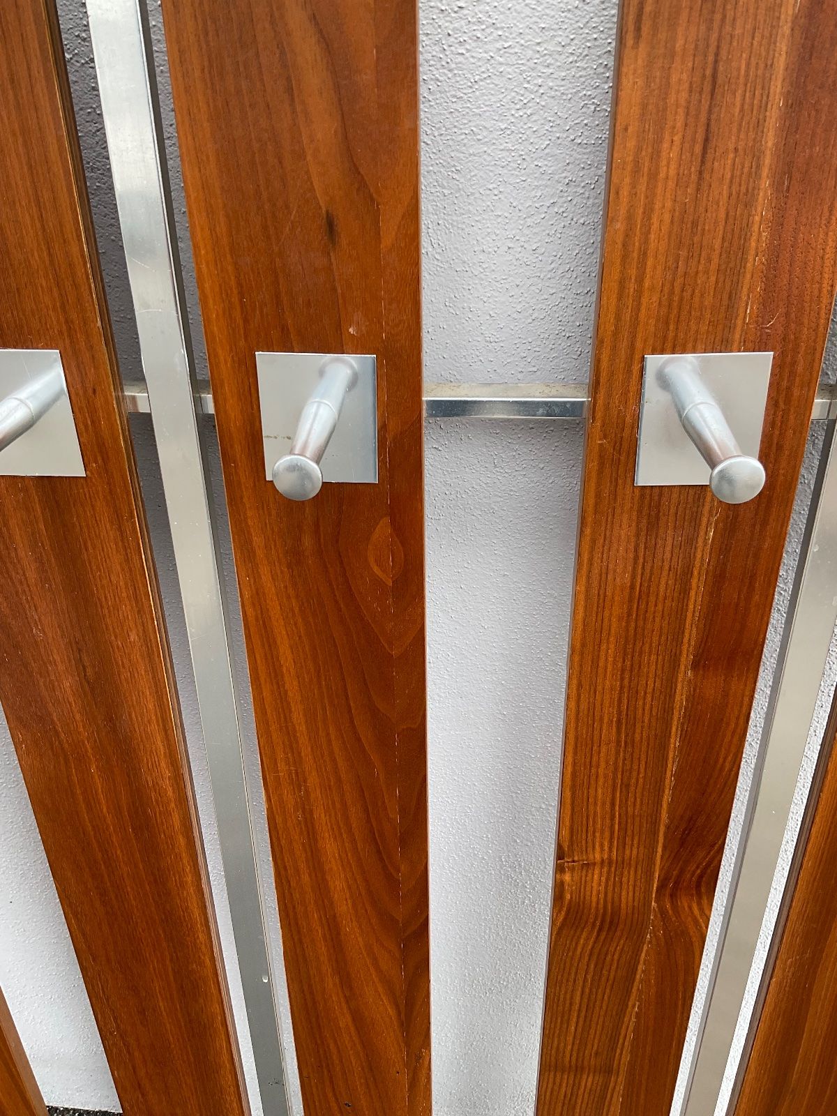 Skandinavische Design-Garderobe aus den 1960er Jahren