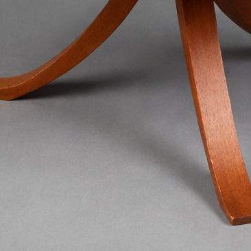 Runder Biedermeier-Wohnzimmertisch, Mahagoni furniert - Artikelbild von Fummel & Gedöns Secondhand-Store