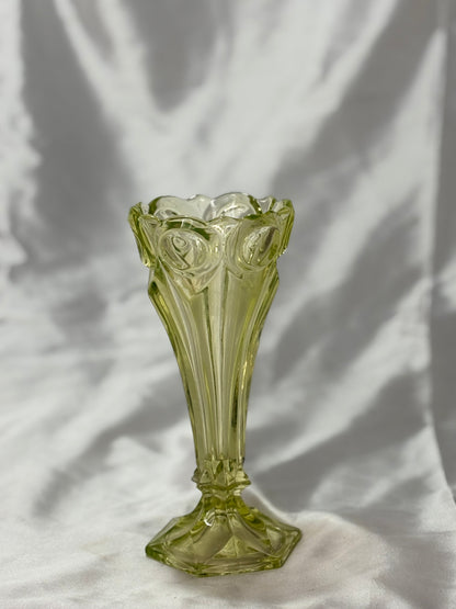 Uranglas Vase Art Déco – Gesamtansicht