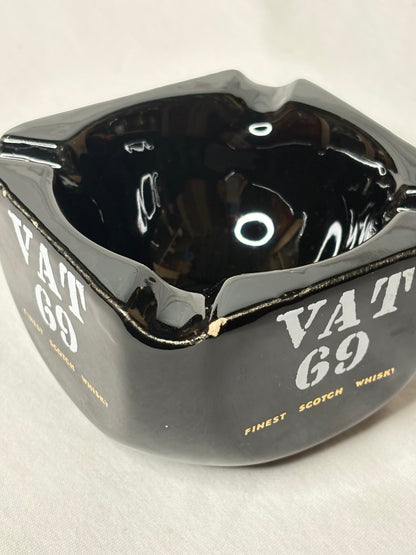 Detail VAT 69 Aschenbecher