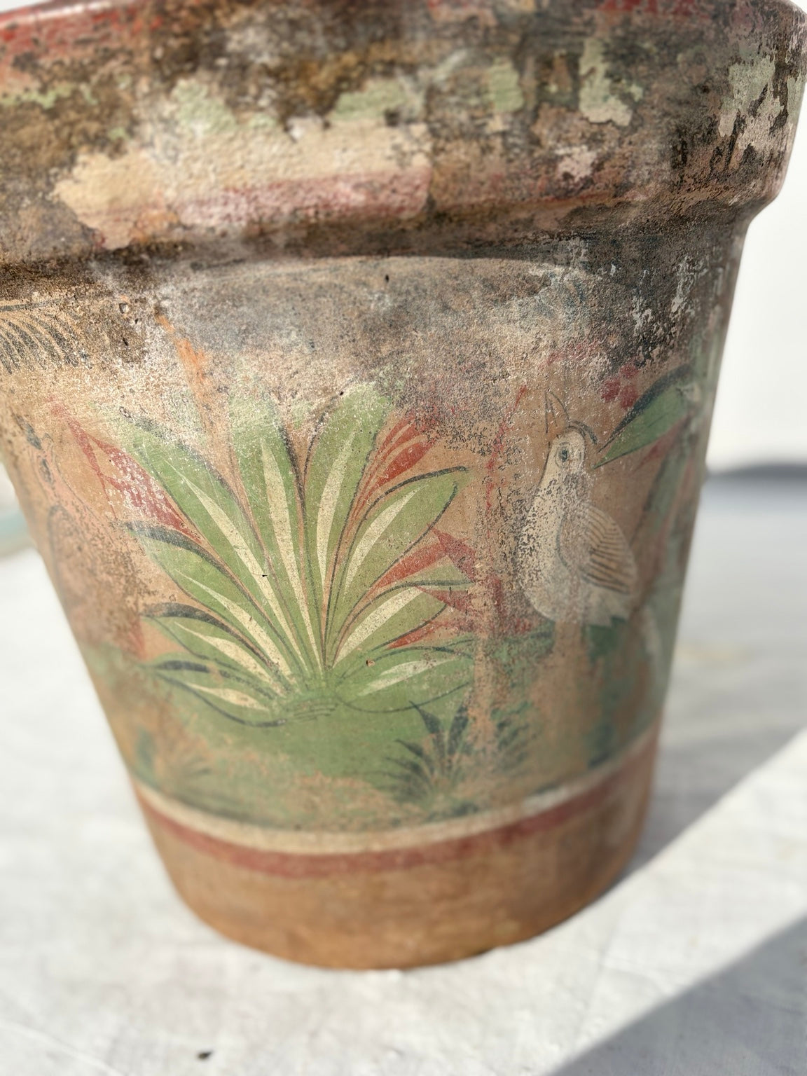 Großer Vintage Pflanzkübel aus Terrakotta mit Folk-Art-Malerei - Artikelbild von Fummel & Gedöns Secondhand-Store
