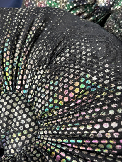Vintage Schleifenkissen Stoffdetail irisierende Punkte